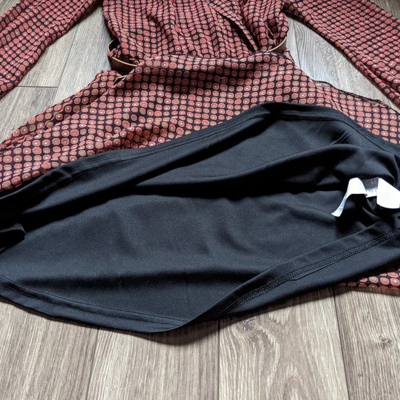 NWT (UK 8 / S) - ATMOSPHERE Surplice Retro Print Dress - Picture 4 of 14